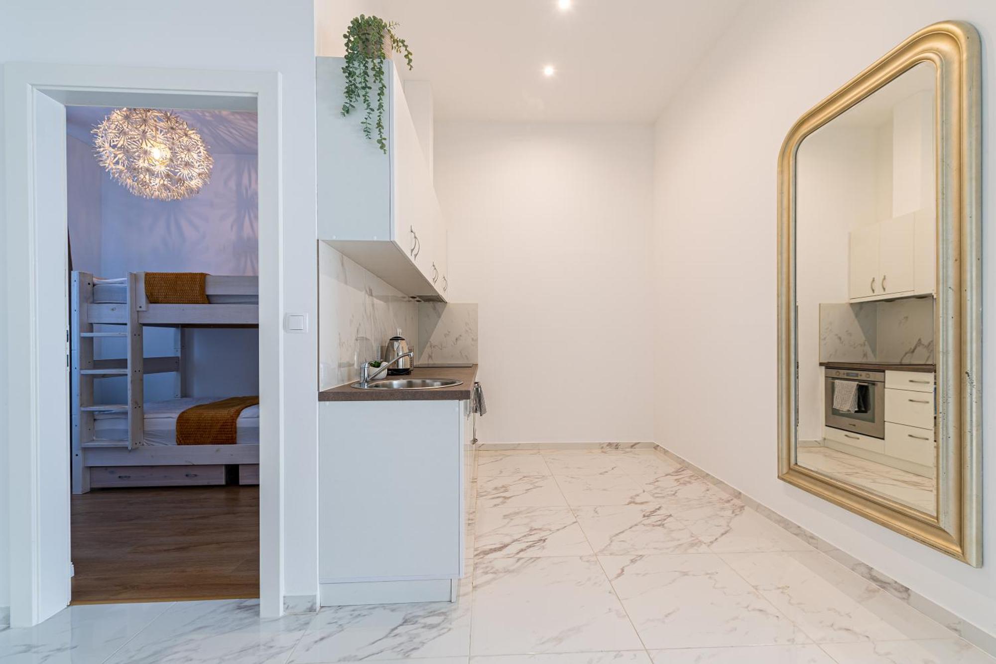 Vienna My City Apartment 2Bedroom ภายนอก รูปภาพ